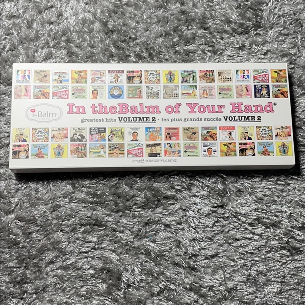 Brand new The balm eyeshadow palette